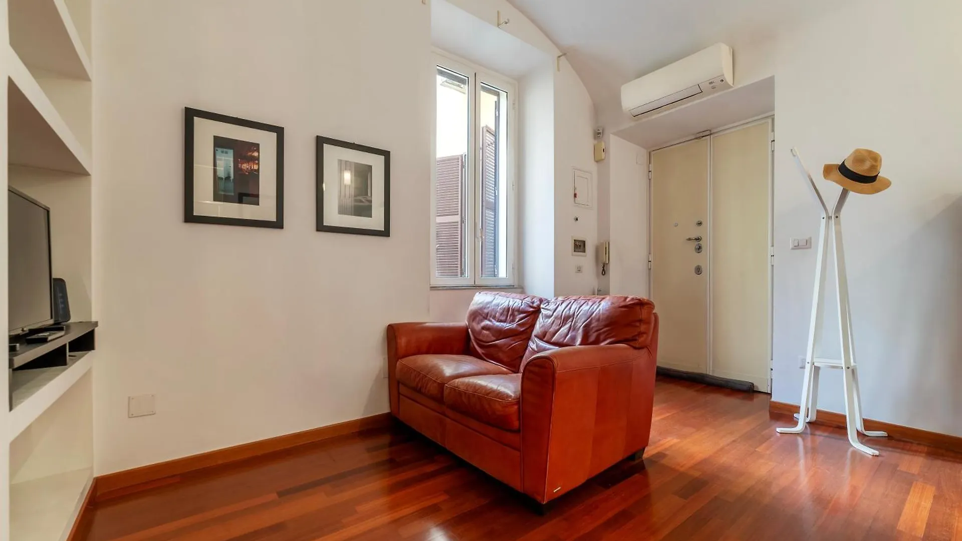 San Giovanni In Laterano Dazzling Apartment Rome 0*,  Italy